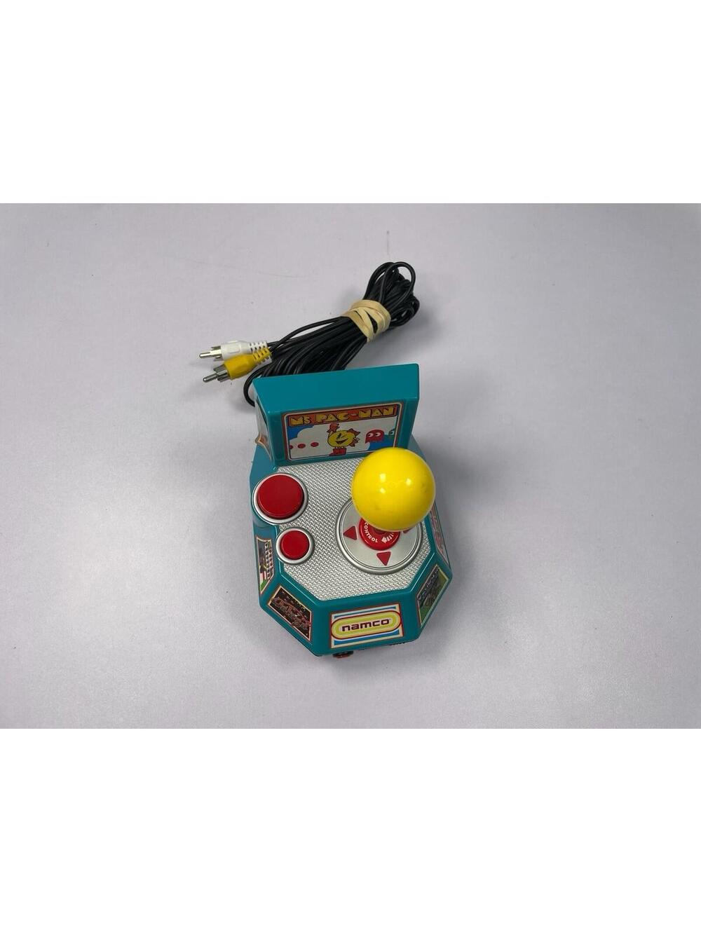 Namco Ms. Pac-Man 5-in-1 TV Plug N Play Arcade Games Joystick Jakks Pacific 2004